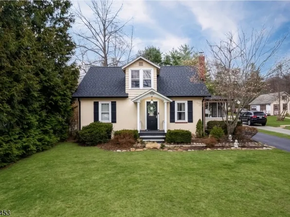 109 E Baldwin St, Hackettstown Town, NJ 07840