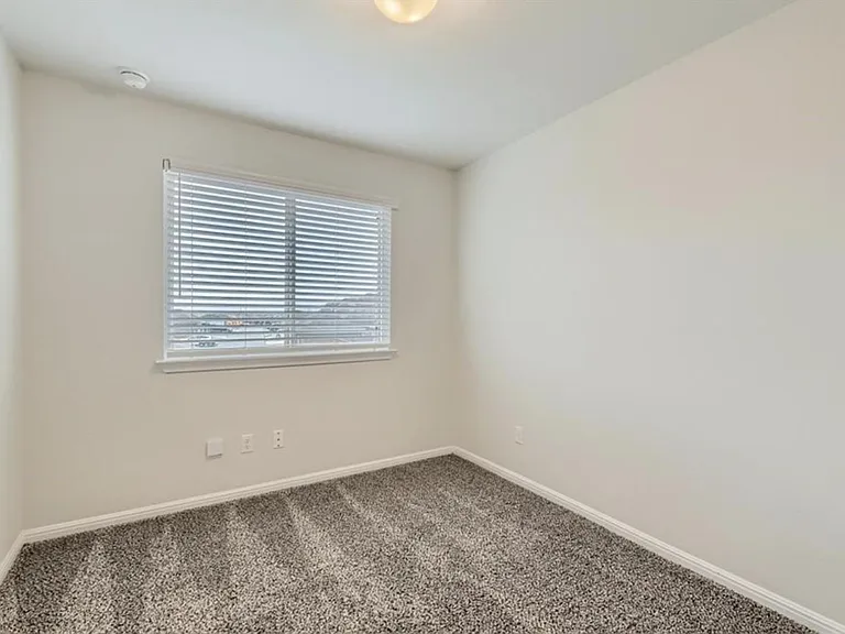 176 Bosque Dr — Photo 10