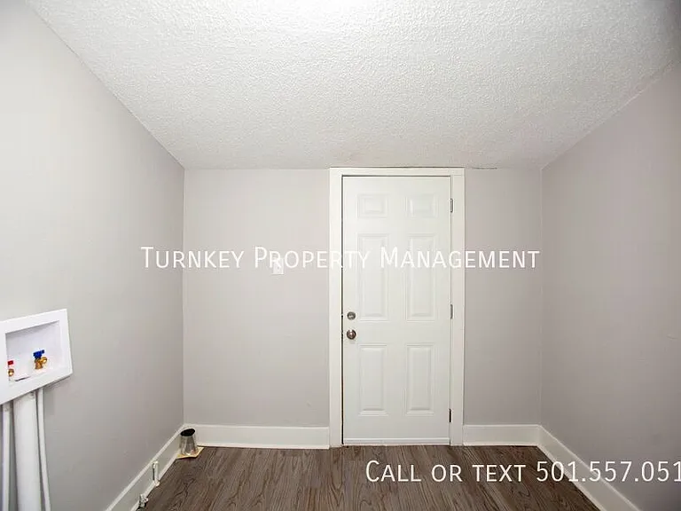 1415 S Cedar St — Photo 8