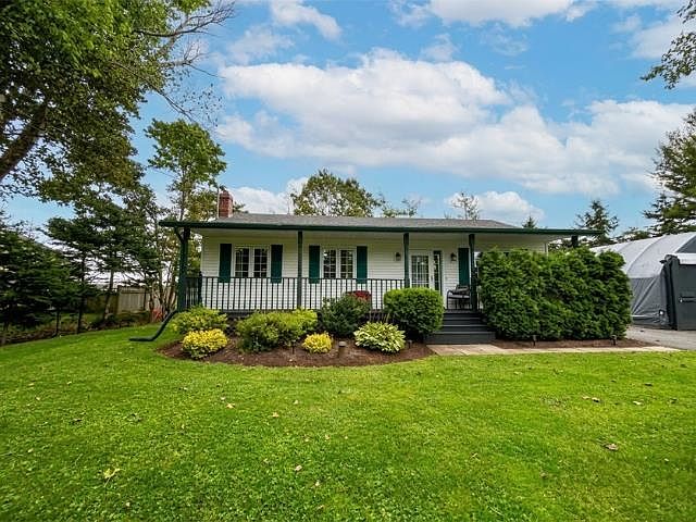 1st image of 2291 Colville Rd