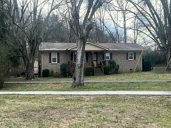3rd image of 276 Circle Hill Dr