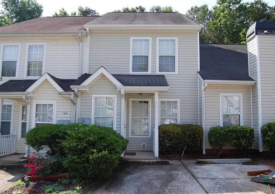 1st image of 6520 Wellington Chase Ct