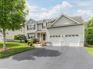 6 Clover Hill Dr, Jackson, NJ