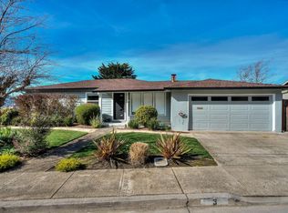 3 Ortega Ct, Pacifica, CA 94044