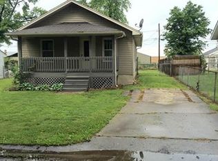 115 Melrose Ave, South Roxana, IL 62087