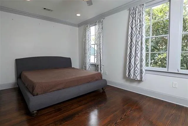 2517 Saint Thomas St — Photo 25