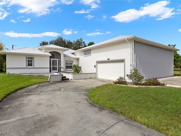 6970 Circle Dr, Fort Myers, FL 33905