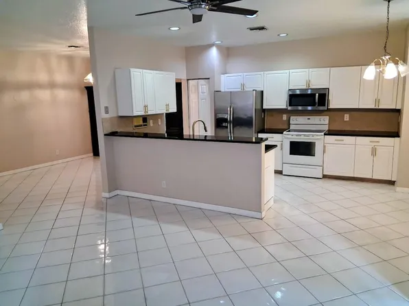 6864 Torch Key St, Lake Worth, FL 33467