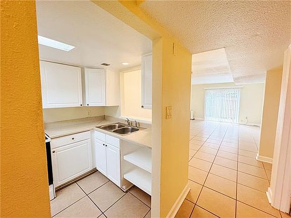 4th image of 6200 Riverside Dr APT 415