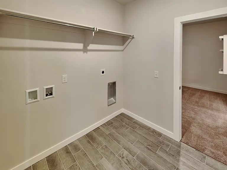 4517 NE 124th St — Photo 15