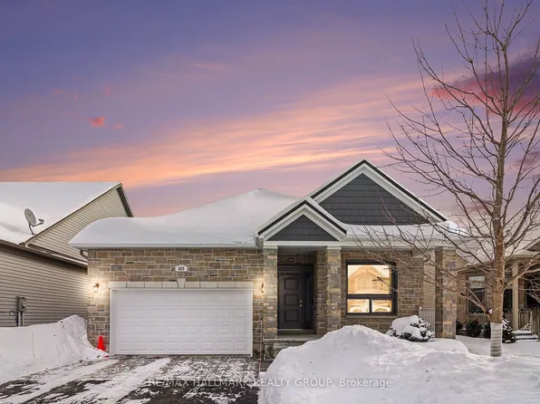 825 Platinum St, Clarence Rockland, ON K4K 0J2