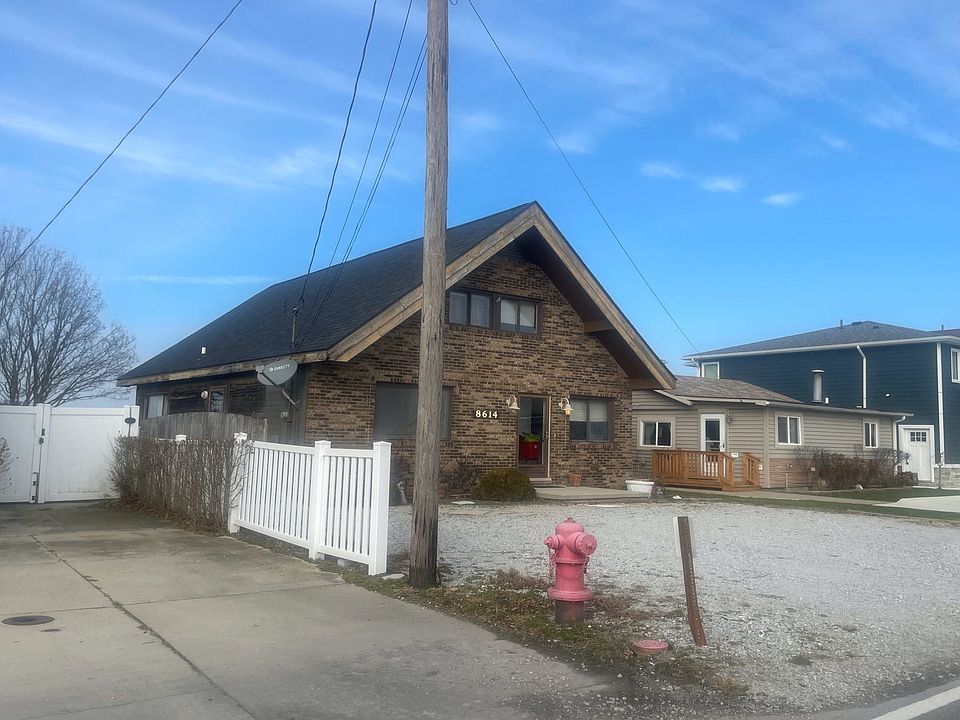8614 Anchor Bay Dr, Algonac, MI 48001 Zillow
