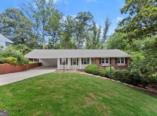 660 Crestview Ter, Gainesville, GA 30501