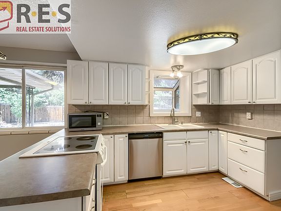 2nd image of 7685 E Napa Pl
