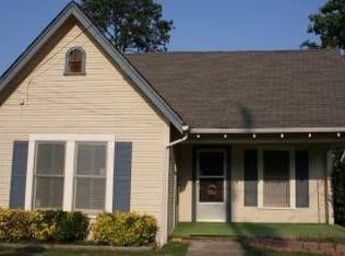 501 S Trinity St, Gilmer, TX 75644