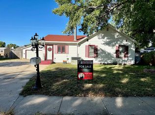 416 Carey St, Grand Island, NE 68803