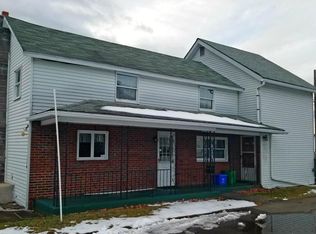 108 Cemetery St, Archbald, PA 18403
