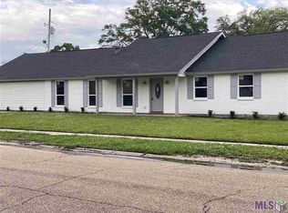 6072 Sumrall Dr, Baton Rouge, LA 70811