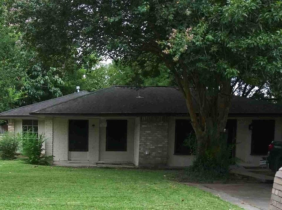 1st image of 11926 Rhinebeck Dr