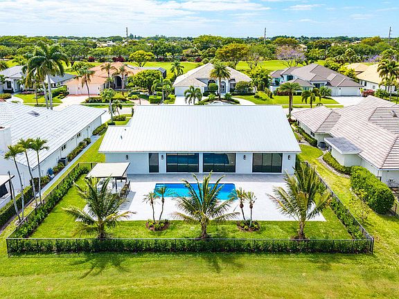 4th image of 4887 Bocaire Boulevard