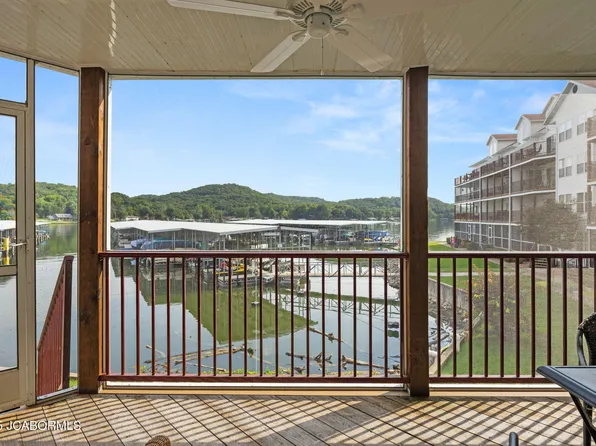 686 Clearwater Dr Unit 1E, Camdenton, MO 65020