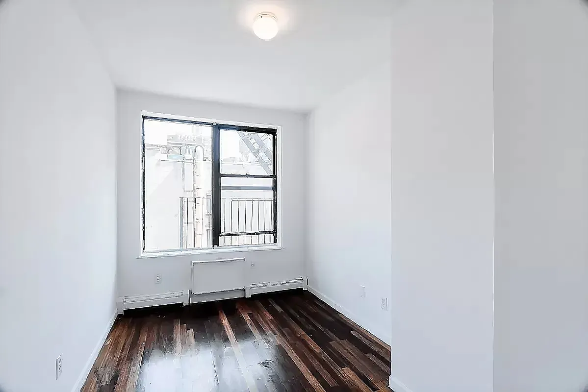 115 Lexington Avenue — Photo 4