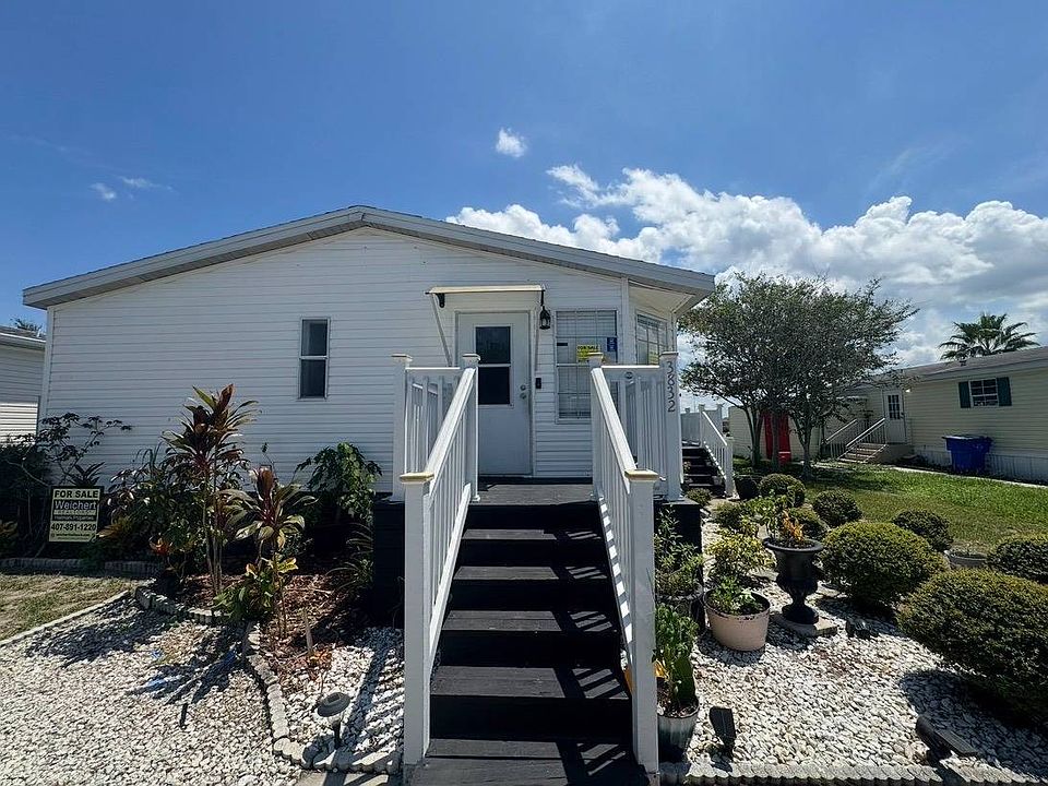 1st image of 3832 Covington Dr