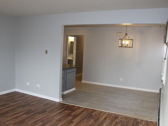 3rd image of 4520 Park Ave #2N