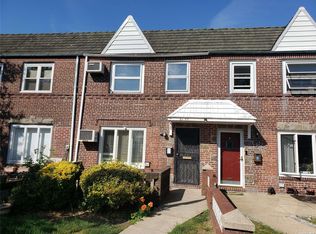 6170 78th St, Middle Village, NY 11379