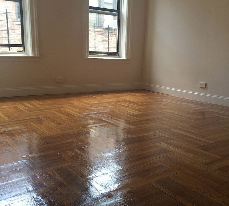 2nd image of 206 E 198th St APT 3F