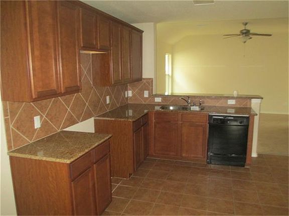 5th image of 8918 Wildbird Ln