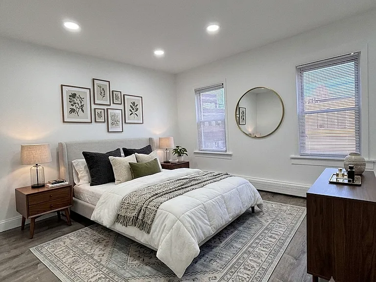 12 Pine St #2 — Photo 5