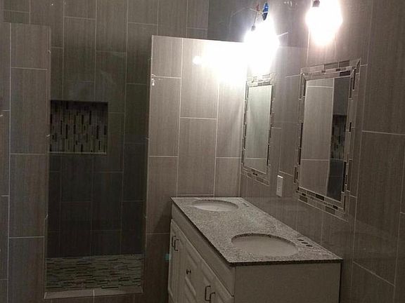5th image of 4629 Pine Grove Dr #26