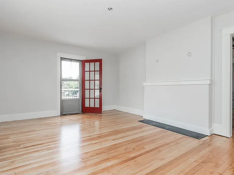 206 Pine St #2 — Photo 14