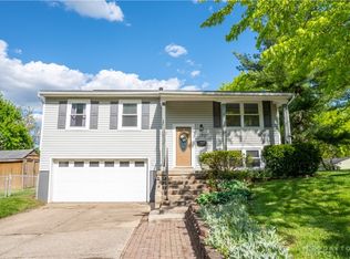 1190 Mayrose Dr, Dayton, OH