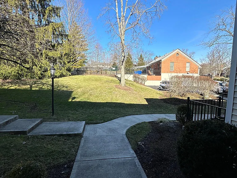 3657 Traskwood Cir — Photo 12