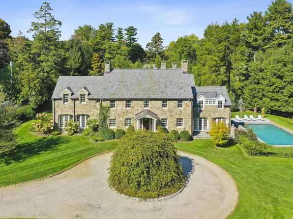 8 West Meadow Road, Wilton, CT 06801