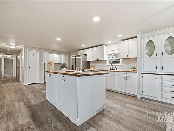 5th image of 445 S Maple Grove Rd Trailer 15