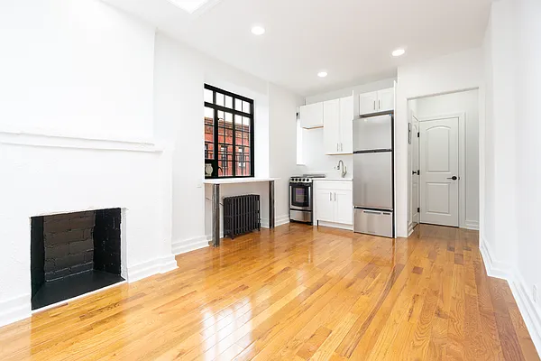 Rented by Compass | media 2