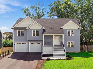 18 Bowker St, Worcester, MA 01604