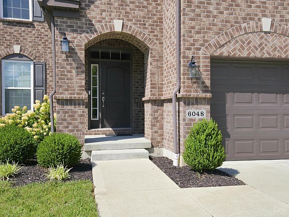 3rd image of 6048 Maxfli Ln
