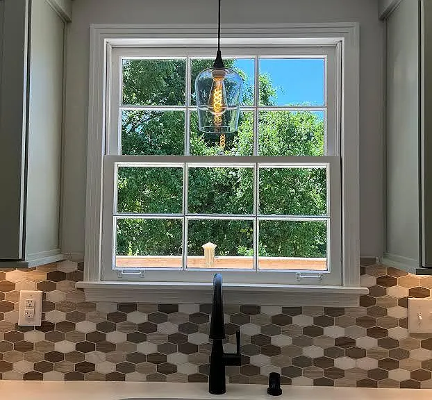 409 Barbara Dr — Photo 16