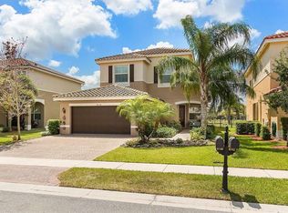 8136 Cantabria Falls Dr, Boynton Beach, FL 33473