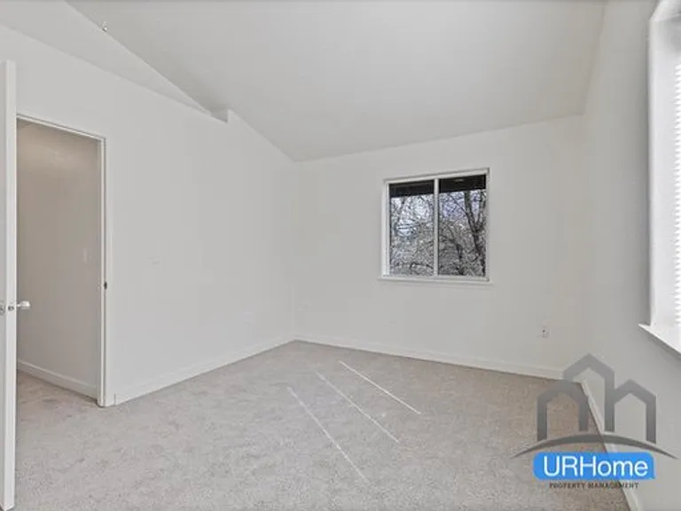 120 SE 143rd Ave — Photo 14