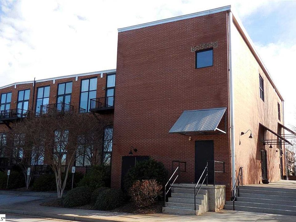 1st image of 300 South St Unit 216