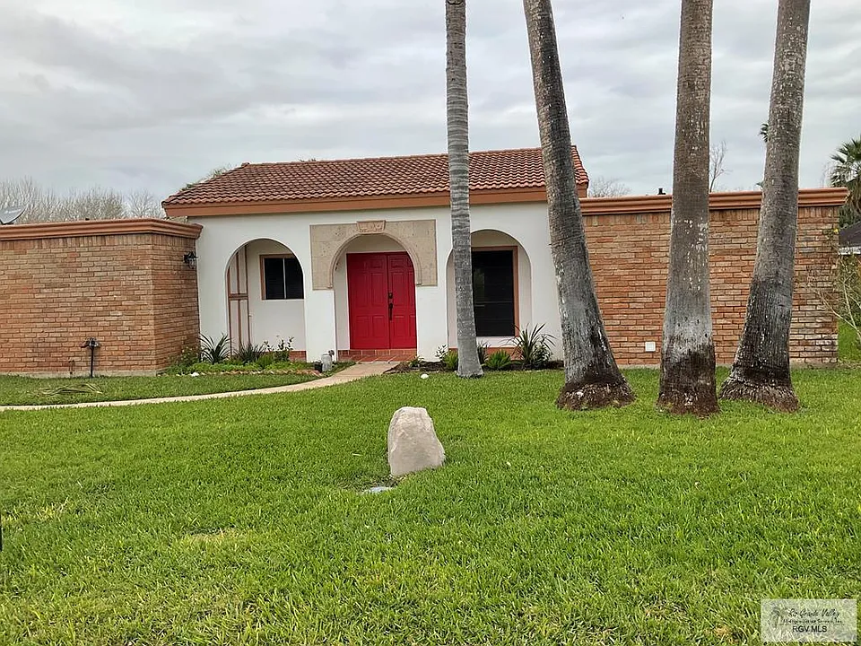 418 Zapata Ave #1302-N-4