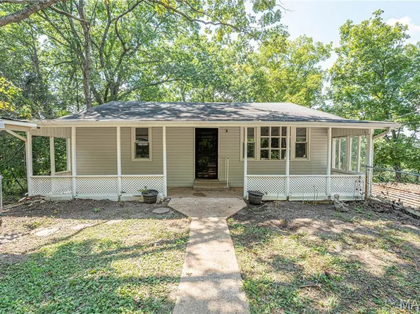 7649 Estelle Dr, Cedar Hill, MO 63016