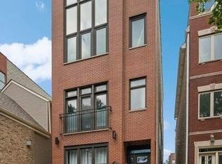 1021 N Winchester Ave #3, Chicago, IL 60622