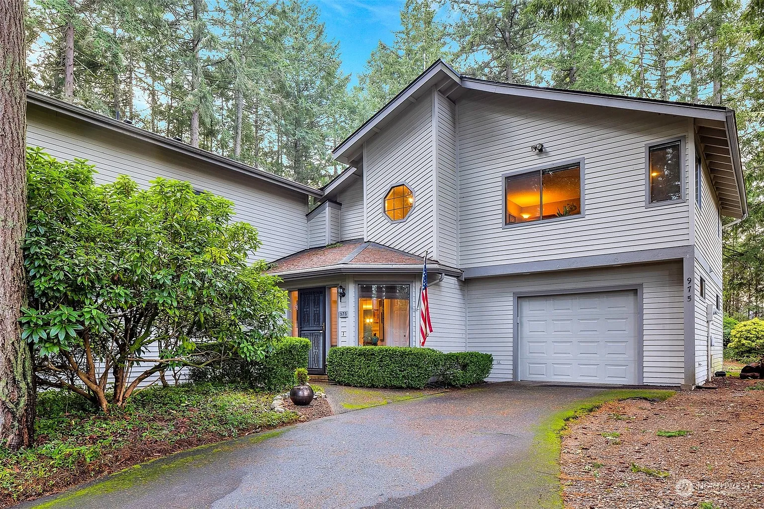 975 9th Circle photo 1