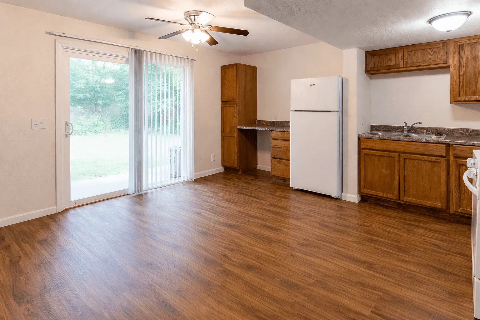 Arbor Pointe Townhomes — Photo 3